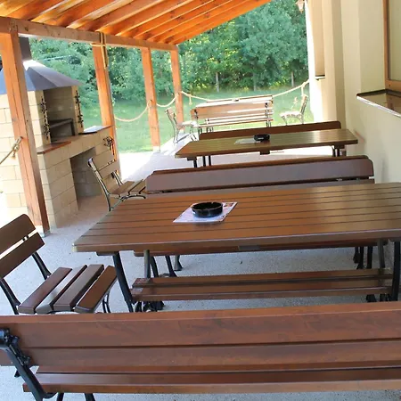 Gazarka Vendégház *